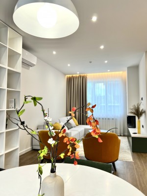 Будівельників (с. Новые Петровцы, Вышгородский район) - Здається таунхаус, 1300 $ - АФНУ